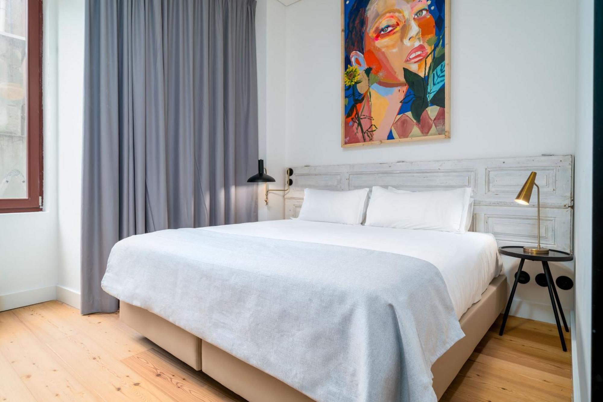 Limehome Porto Rua Das Oliveiras Bagian luar foto