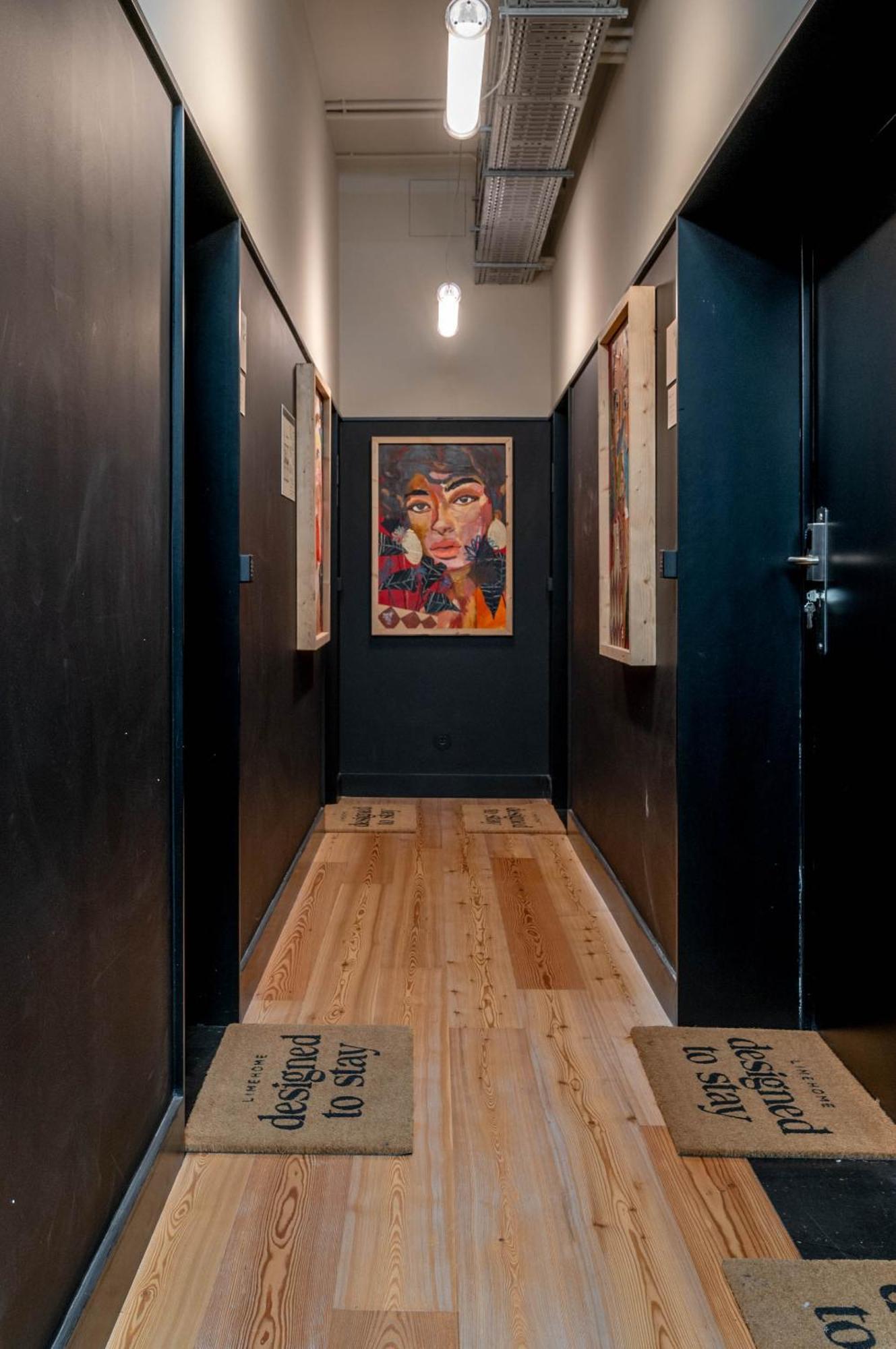 Limehome Porto Rua Das Oliveiras Bagian luar foto