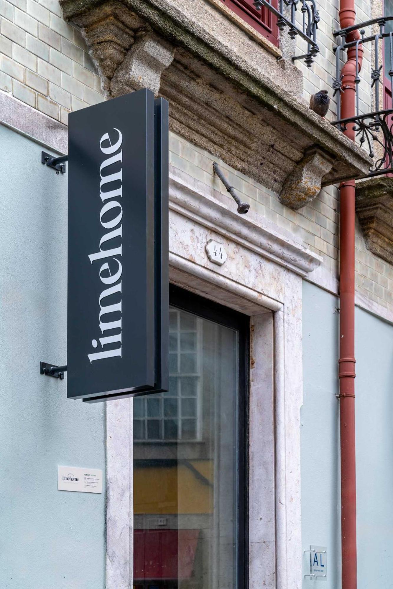 Limehome Porto Rua Das Oliveiras Bagian luar foto