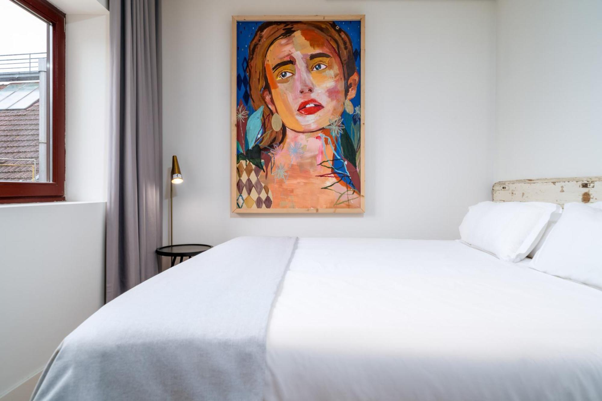 Limehome Porto Rua Das Oliveiras Bagian luar foto