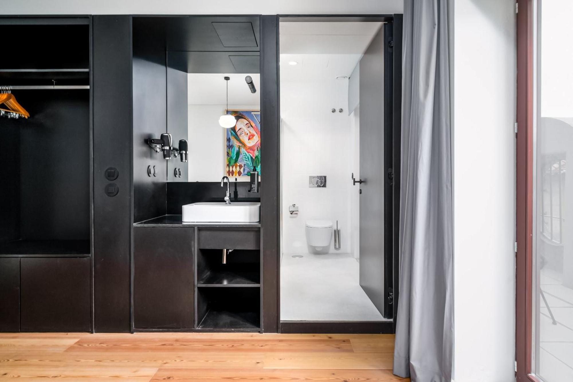 Limehome Porto Rua Das Oliveiras Bagian luar foto